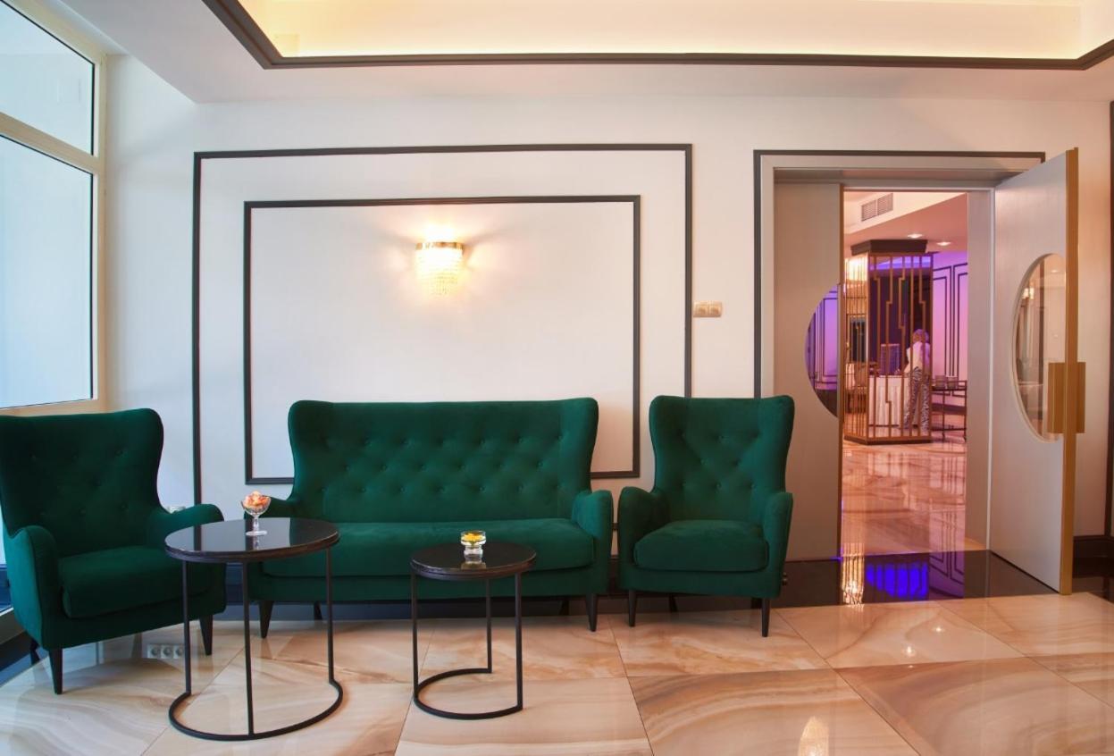 Hotel Univers Kluż-Napoka Zewnętrze zdjęcie